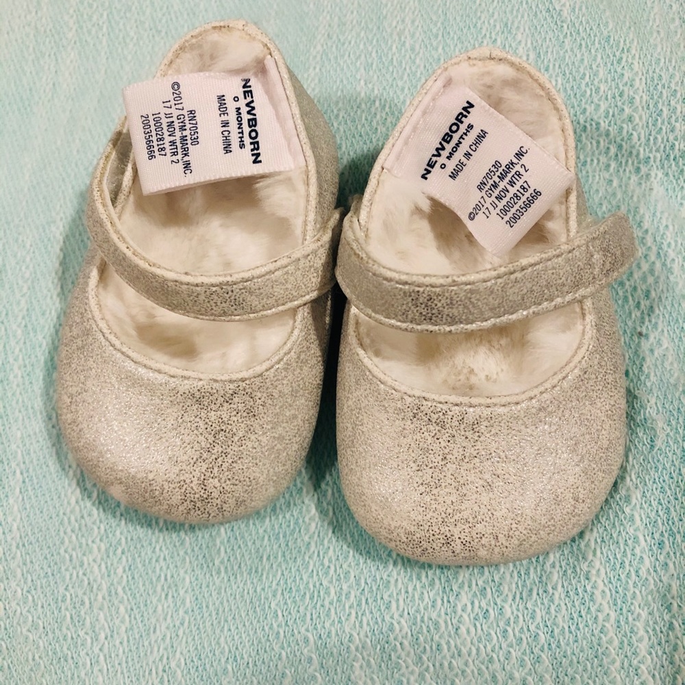 Newborn Shoes - Picture 4 of 4